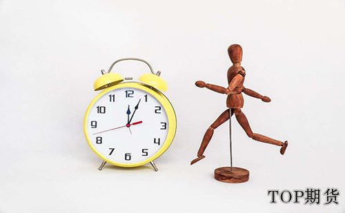 股指期貨如果賣出以后不買入,是交割日以交割價格強行買入平倉嗎? 股指期貨如果賣出以后不買入,是交割日以交割價格強行買入平倉嗎?